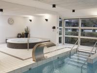 Wellness og stor pool på Hotel Fuglsangcentret